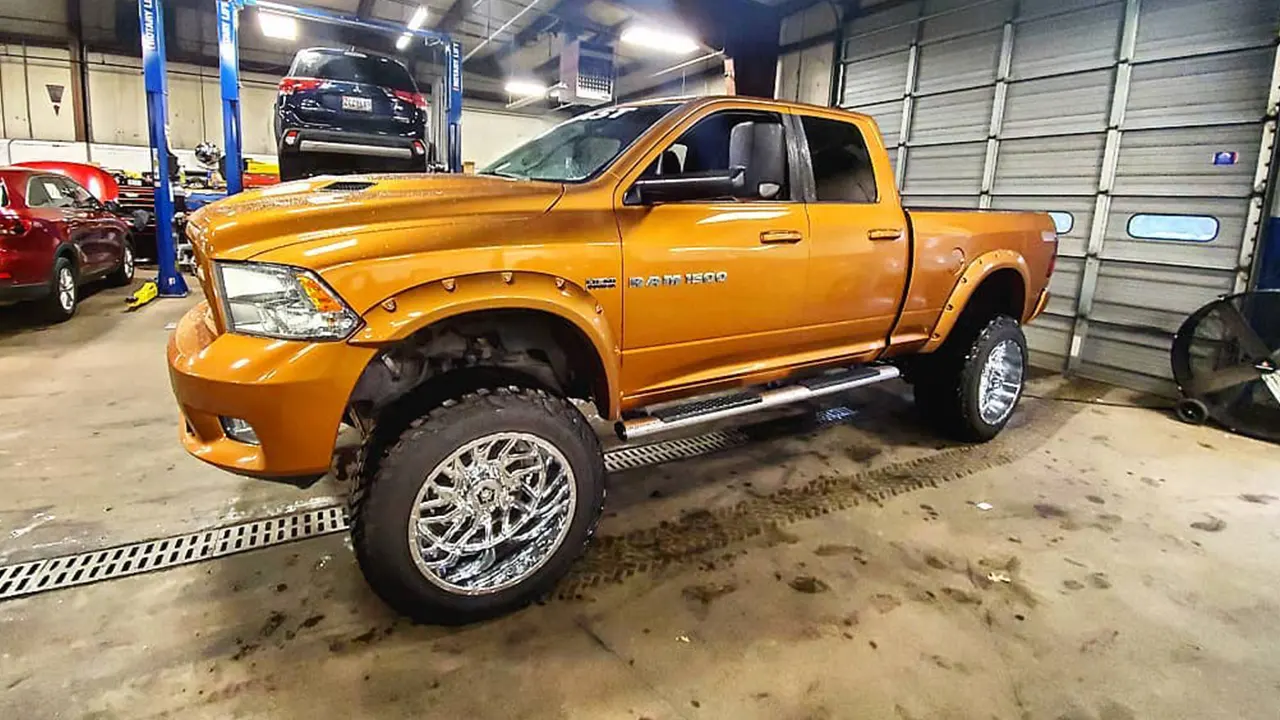 Lifted Ram on the shop floor